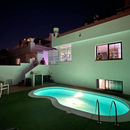 Long Beach Surf House Corralejo Exterior photo